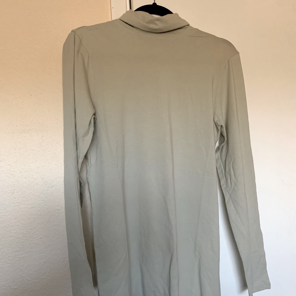 NWT XS Universal Standard Jersey Lightweight Turtleneck